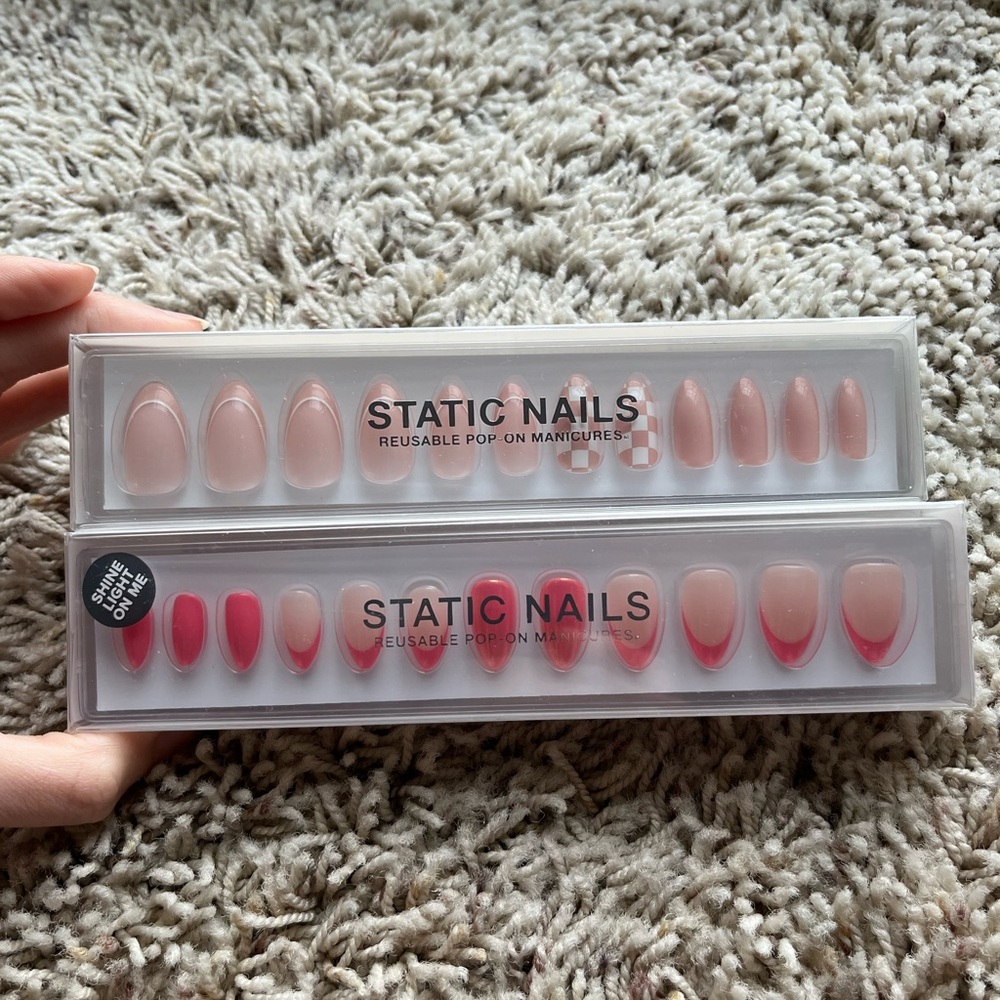 Reusable Pop-On Manicures - Pink